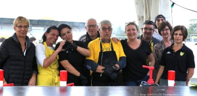 FB_IMG_1666704084881.jpg (55.16 Kio) Vu 2410 fois Les bénévoles mis à l'honneur.<br />(photo de Serge Gonzalez)